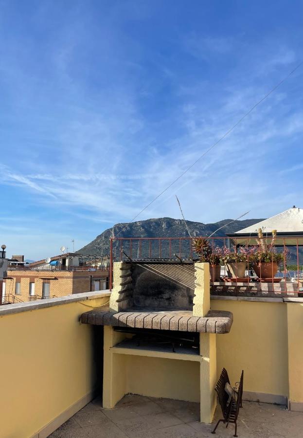 Irene'S Apartment Terracina Exterior foto